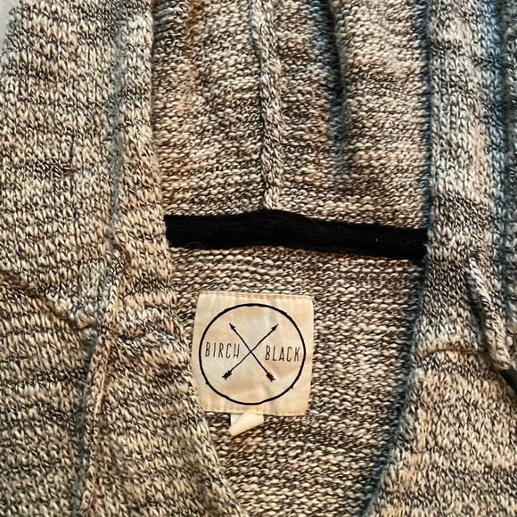 Hooded Sweater - Picture 2 of 2